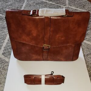 ESTARER Leather Briefcase Laptop Messenger Bag for Office/Business, Or Travel.